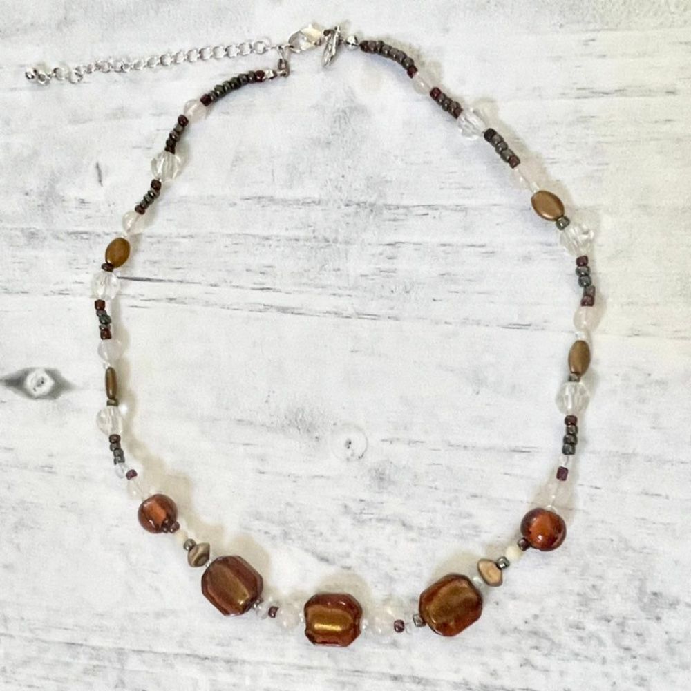 KR jewelry brown beaded necklace